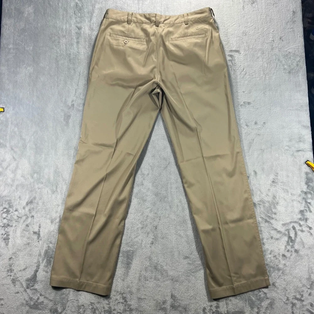 NIKE Golf Pants Mens 34x32 Khaki Good Dri-FIT Flat Front Trousers 472532-235 - Picture 2 of 16